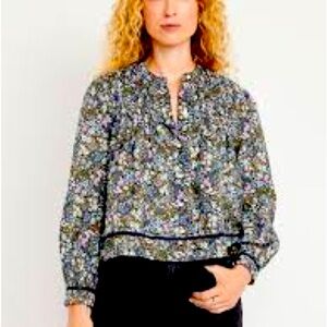 Old Navy Blouse Ditsy Floral Pin-Tuck Swing Top A-Line Button Down